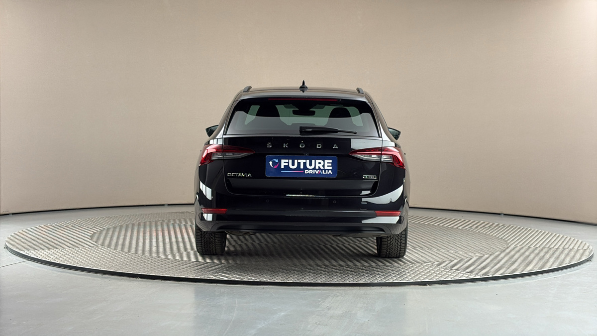 Škoda Octavia - 5