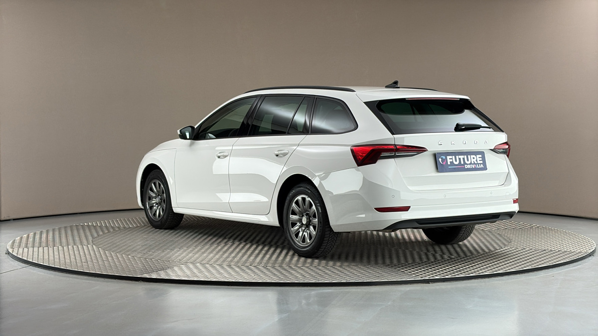 Škoda Octavia - 2