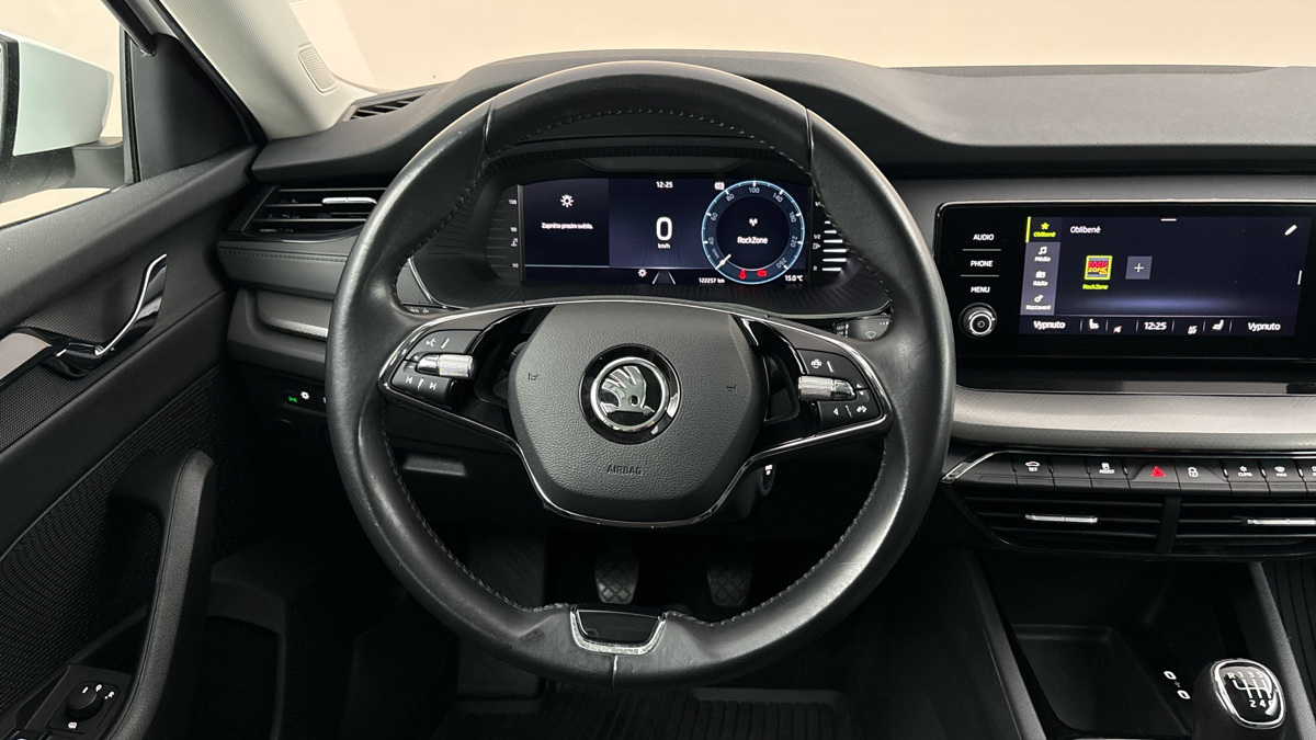 Škoda Octavia - 9