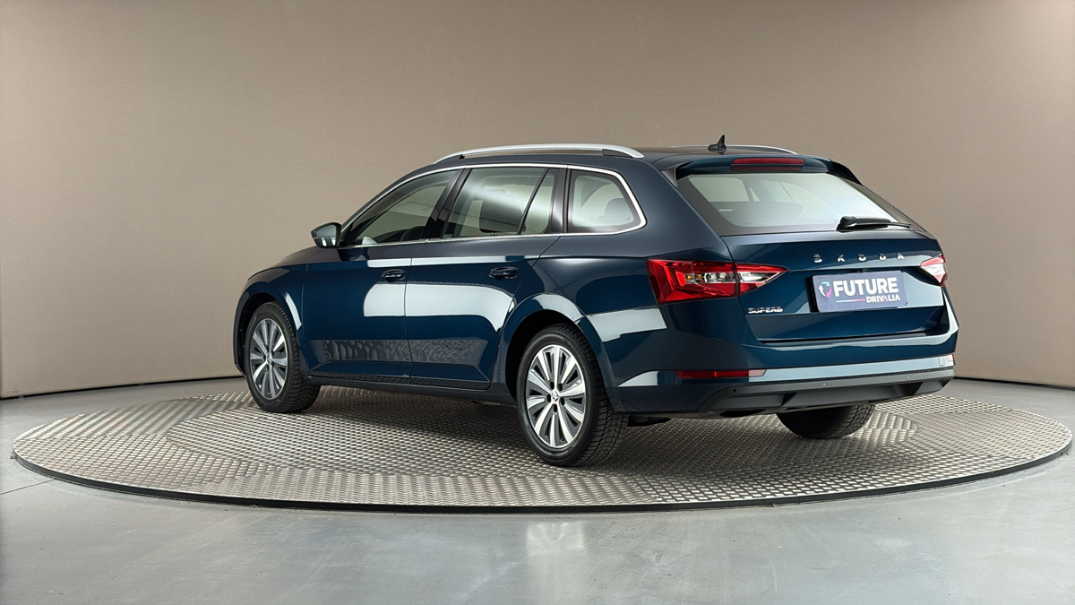 Škoda Superb - 2