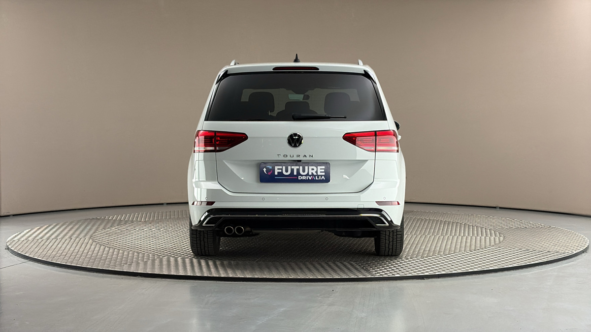 Volkswagen Touran - 5