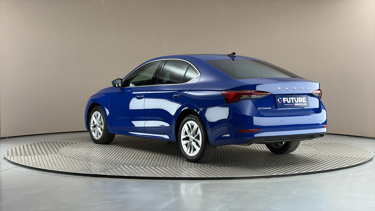 Škoda Octavia - 2