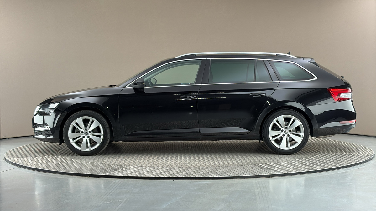 Škoda Superb - 4