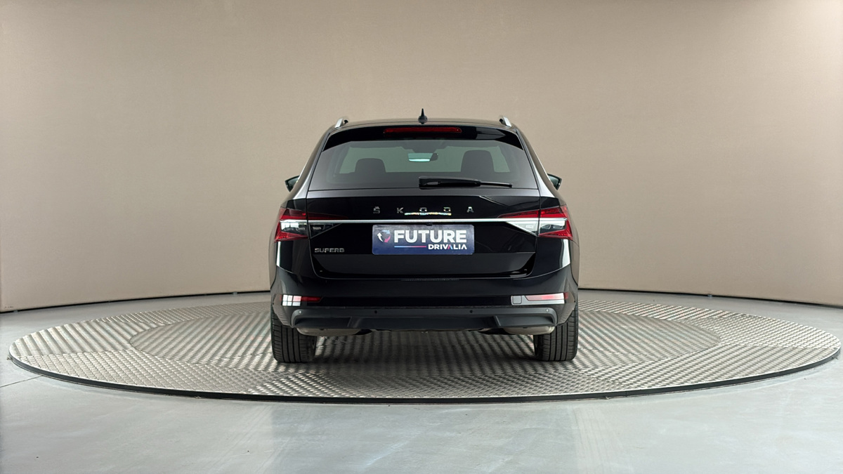 Škoda Superb - 5