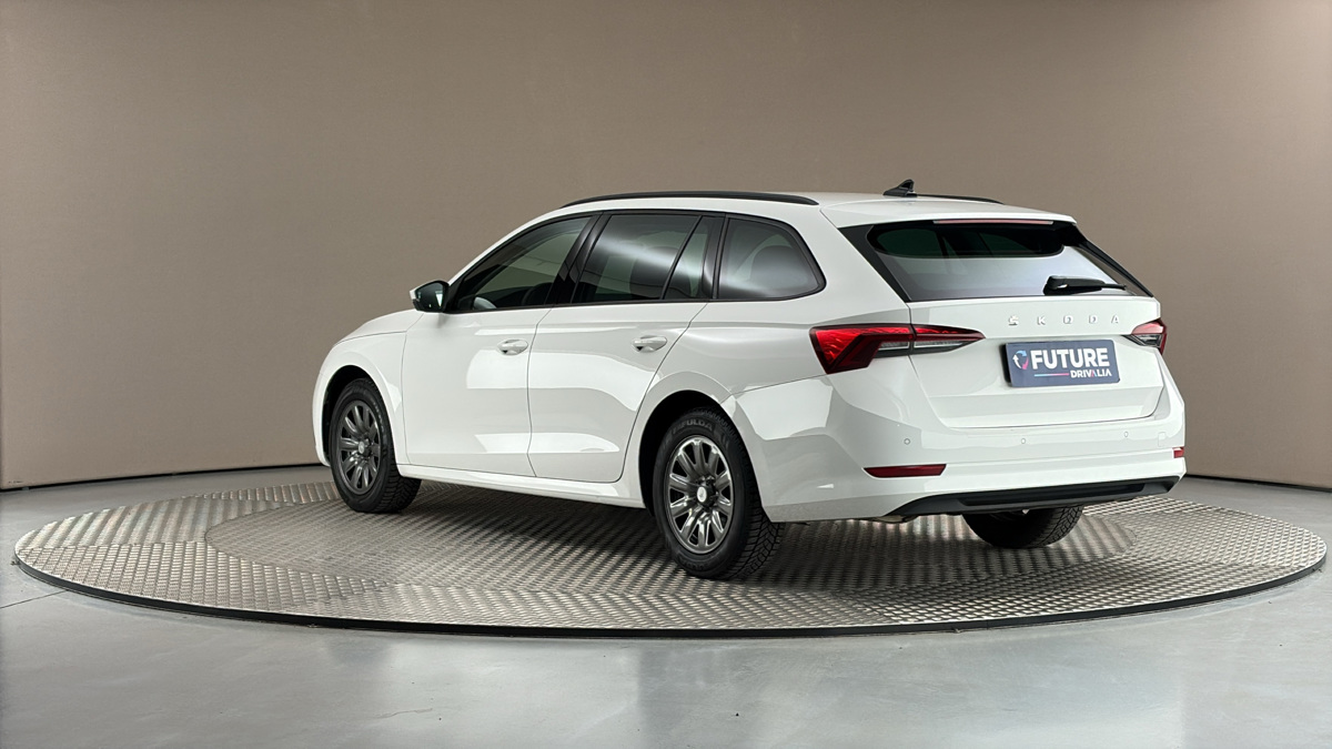 Škoda Octavia - 2