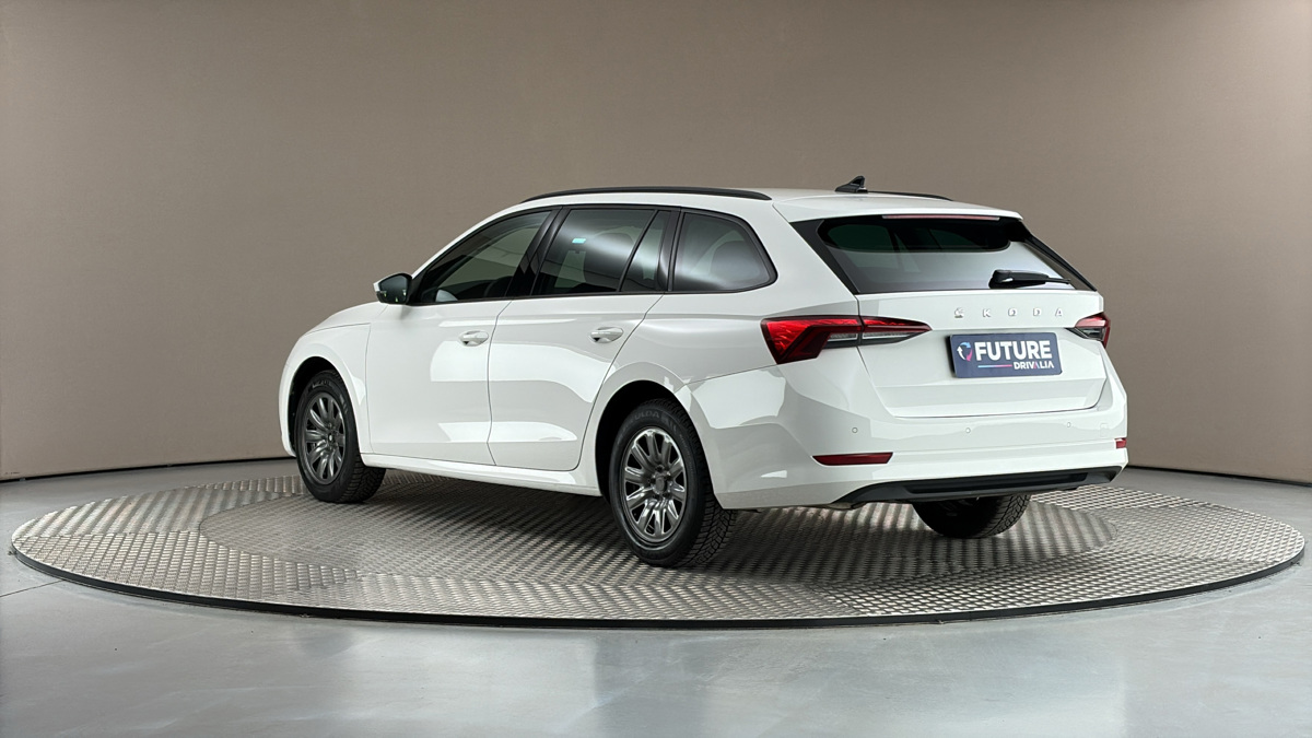 Škoda Octavia - 2
