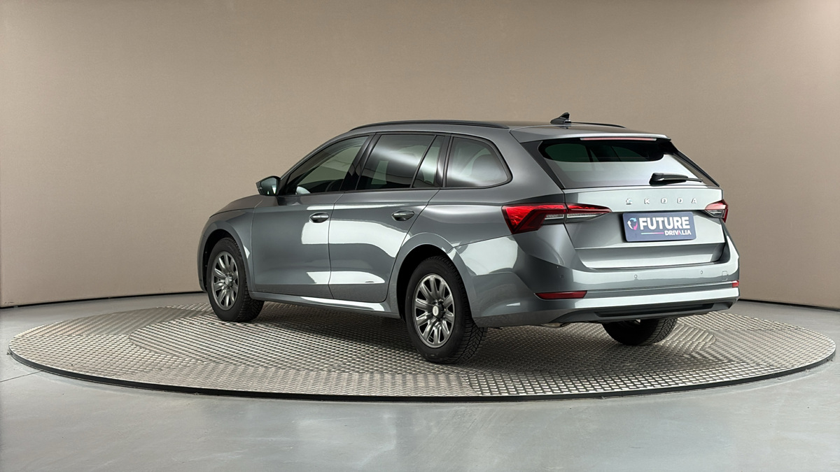 Škoda Octavia - 2
