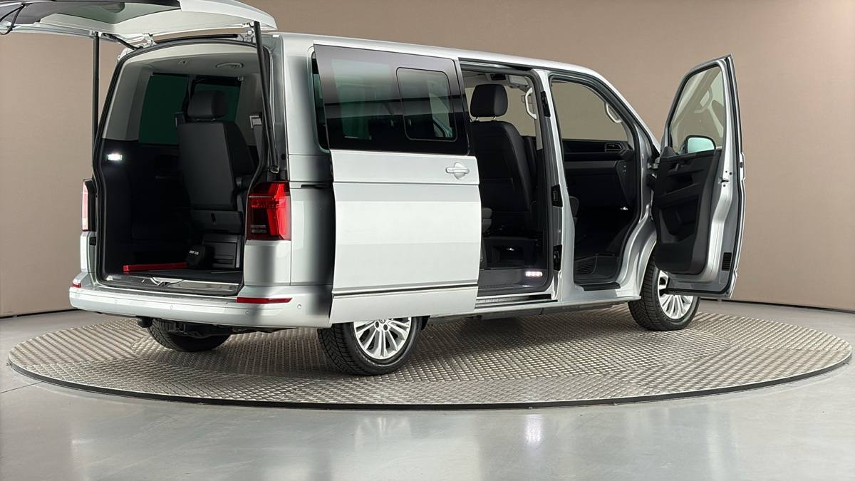 Volkswagen Multivan - 6