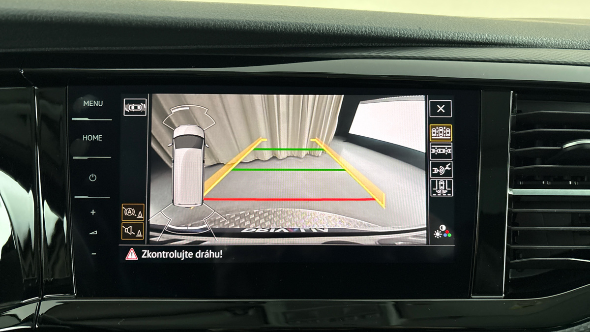 Volkswagen Multivan - 12