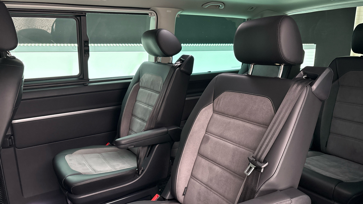 Volkswagen Multivan - 16