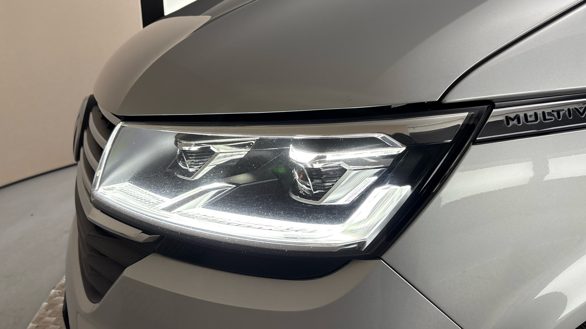 Volkswagen Multivan - 18