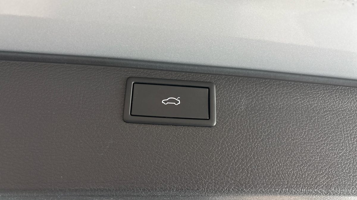 Volkswagen Multivan - 20