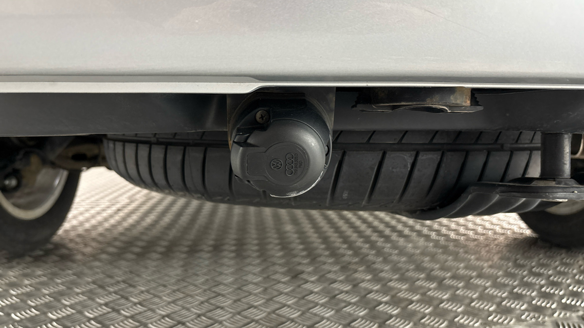 Volkswagen Multivan - 28