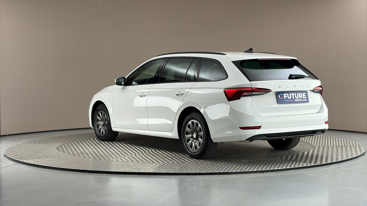 Škoda Octavia - 2