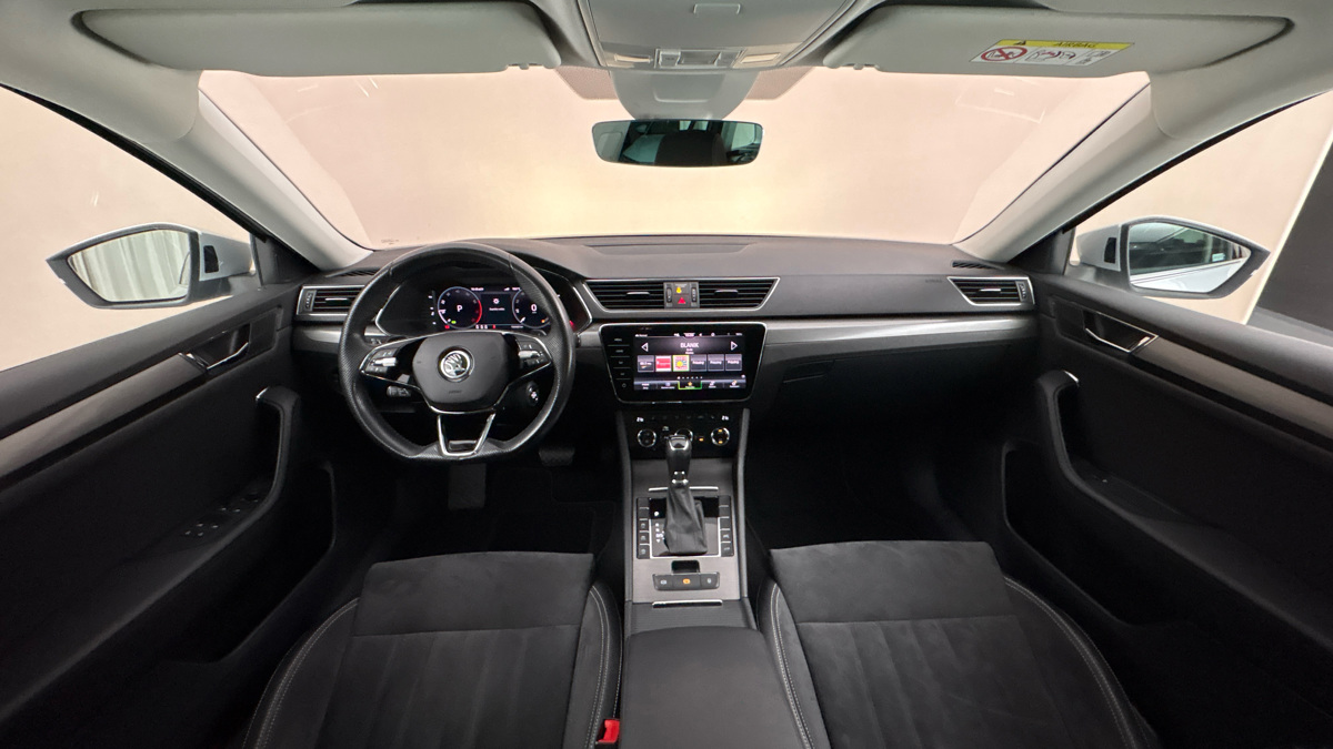 Škoda Superb - 8