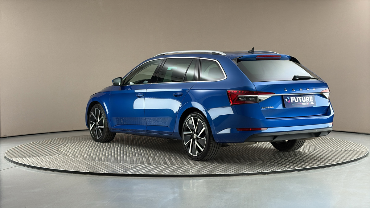 Škoda Superb - 2