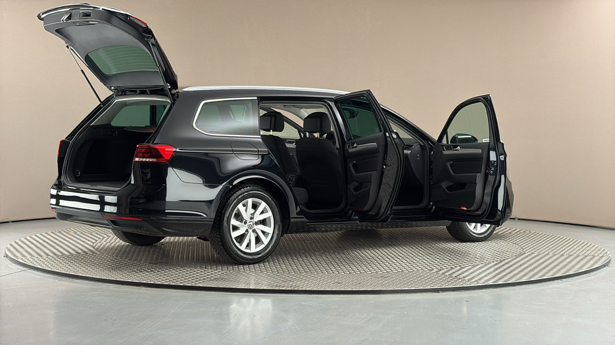 Volkswagen Passat - 6