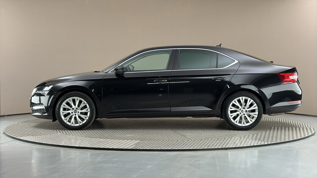 Škoda Superb - 4
