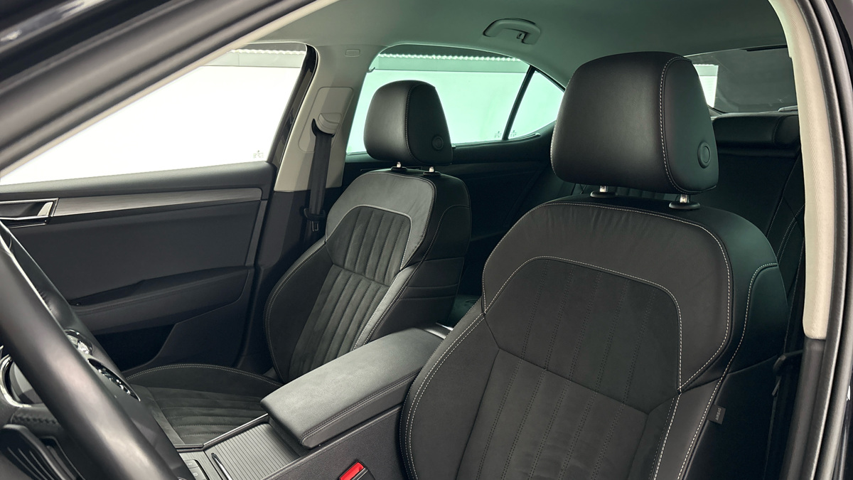 Škoda Superb - 15