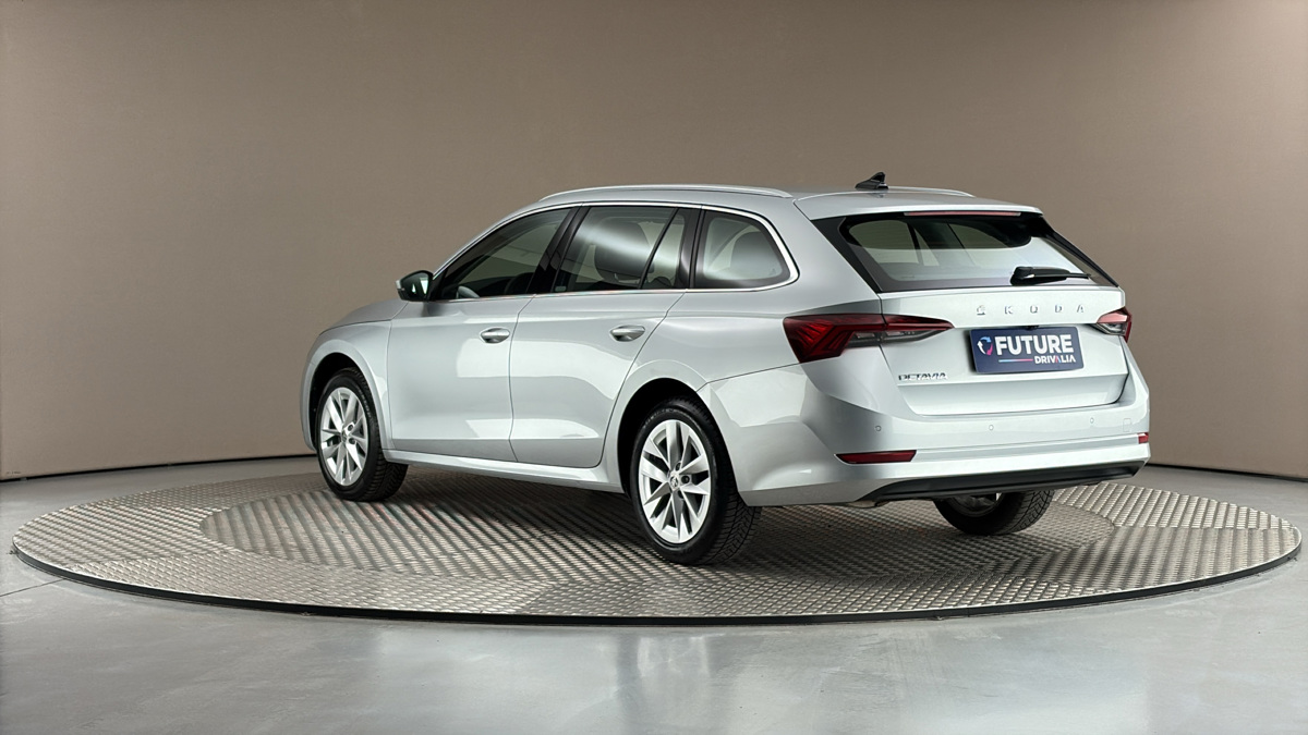 Škoda Octavia - 2