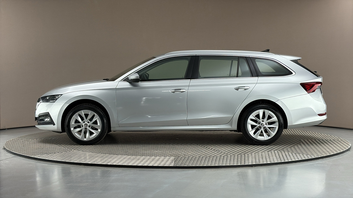 Škoda Octavia - 4