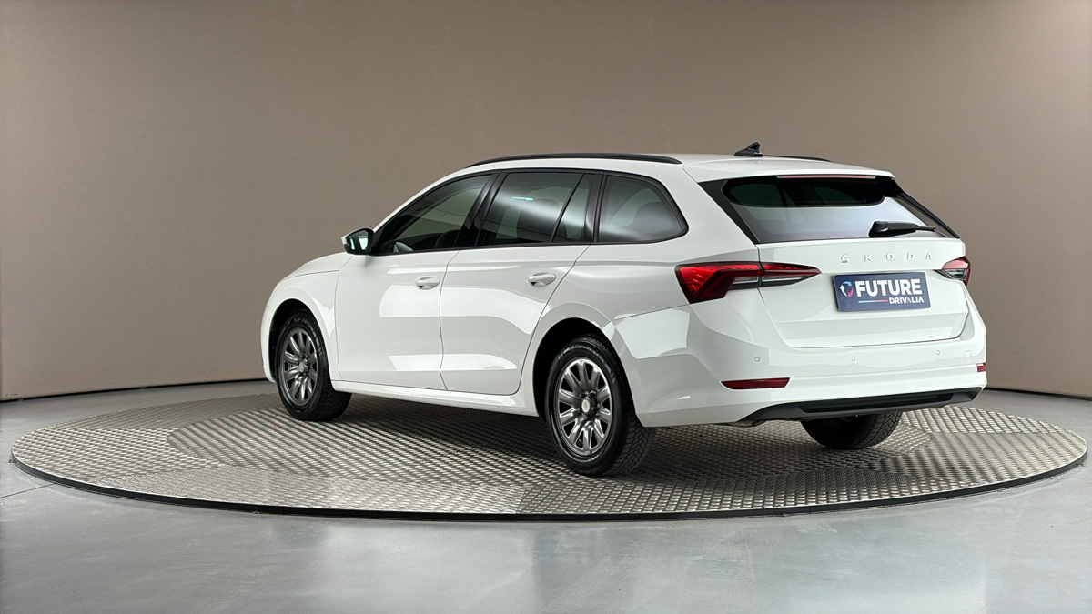 Škoda Octavia - 2
