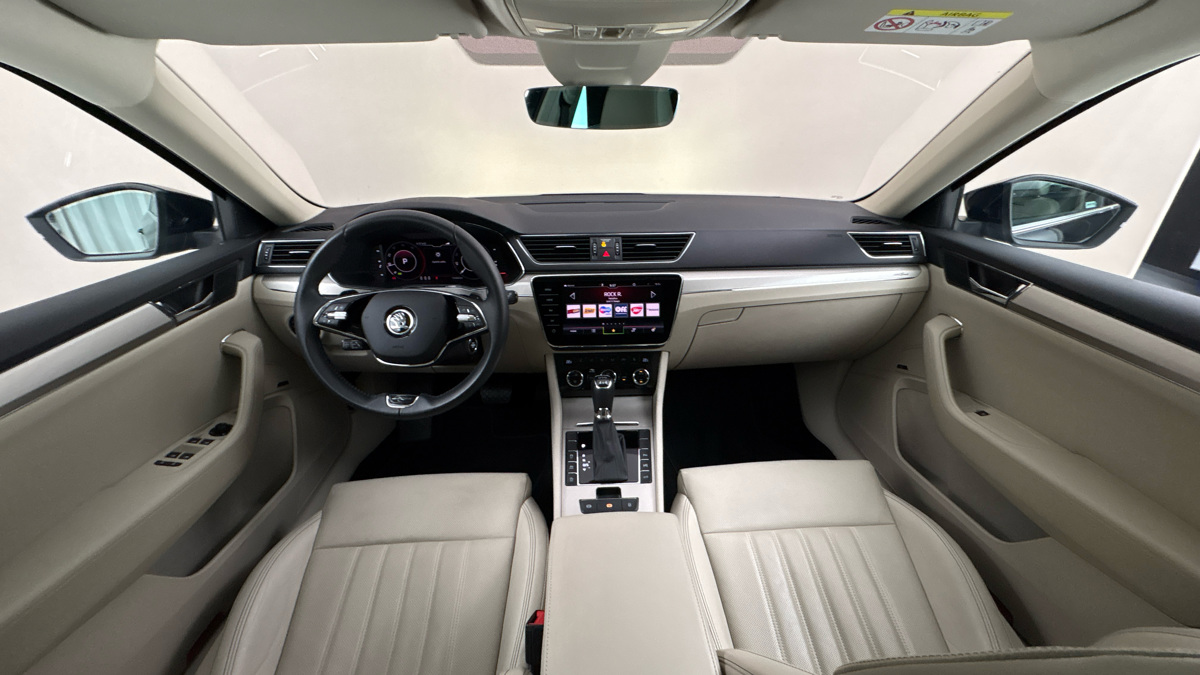 Škoda Superb - 8