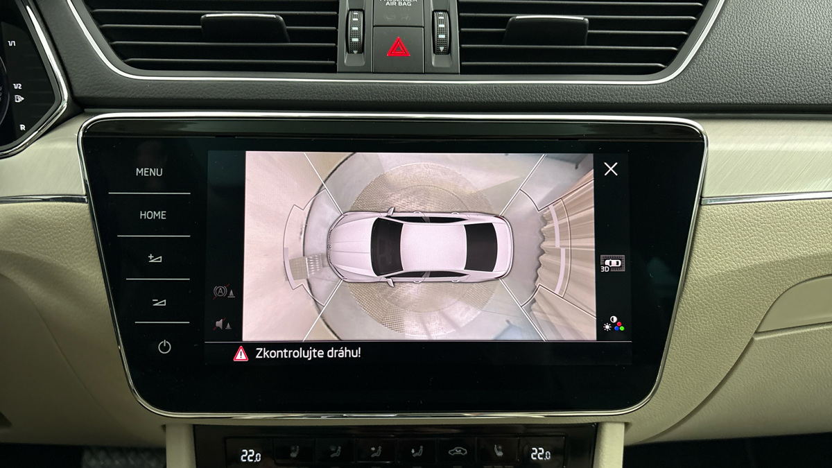 Škoda Superb - 12