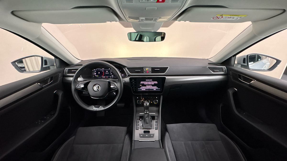 Škoda Superb - 8