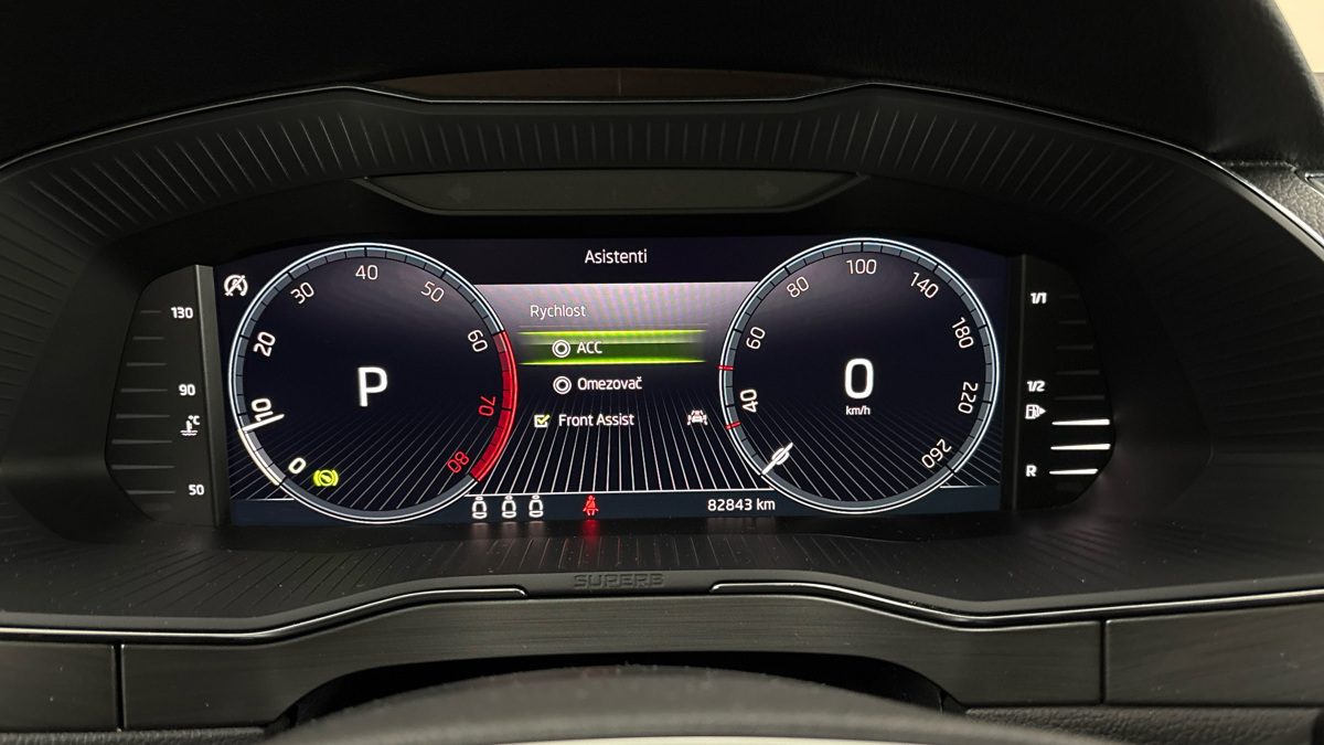 Škoda Superb - 10