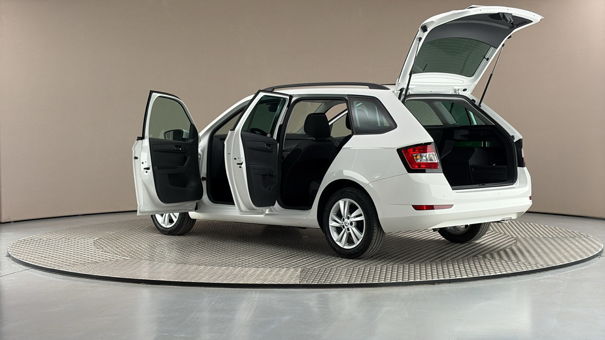 Škoda Fabia - 7