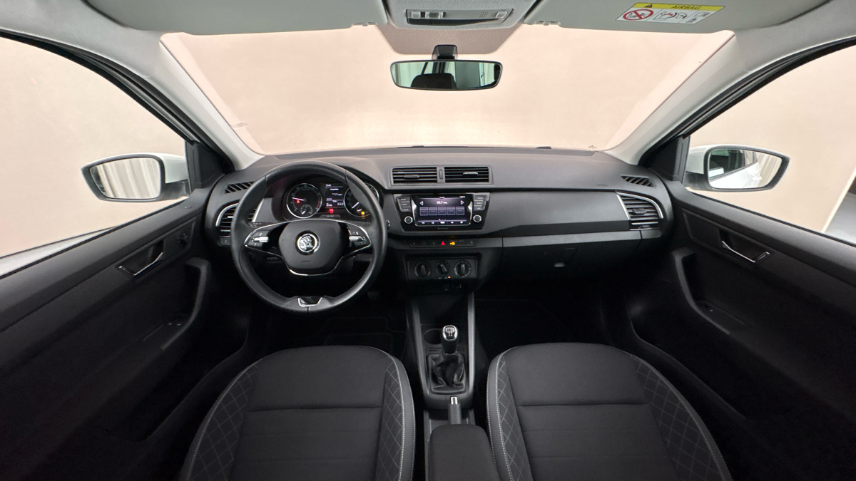 Škoda Fabia - 8