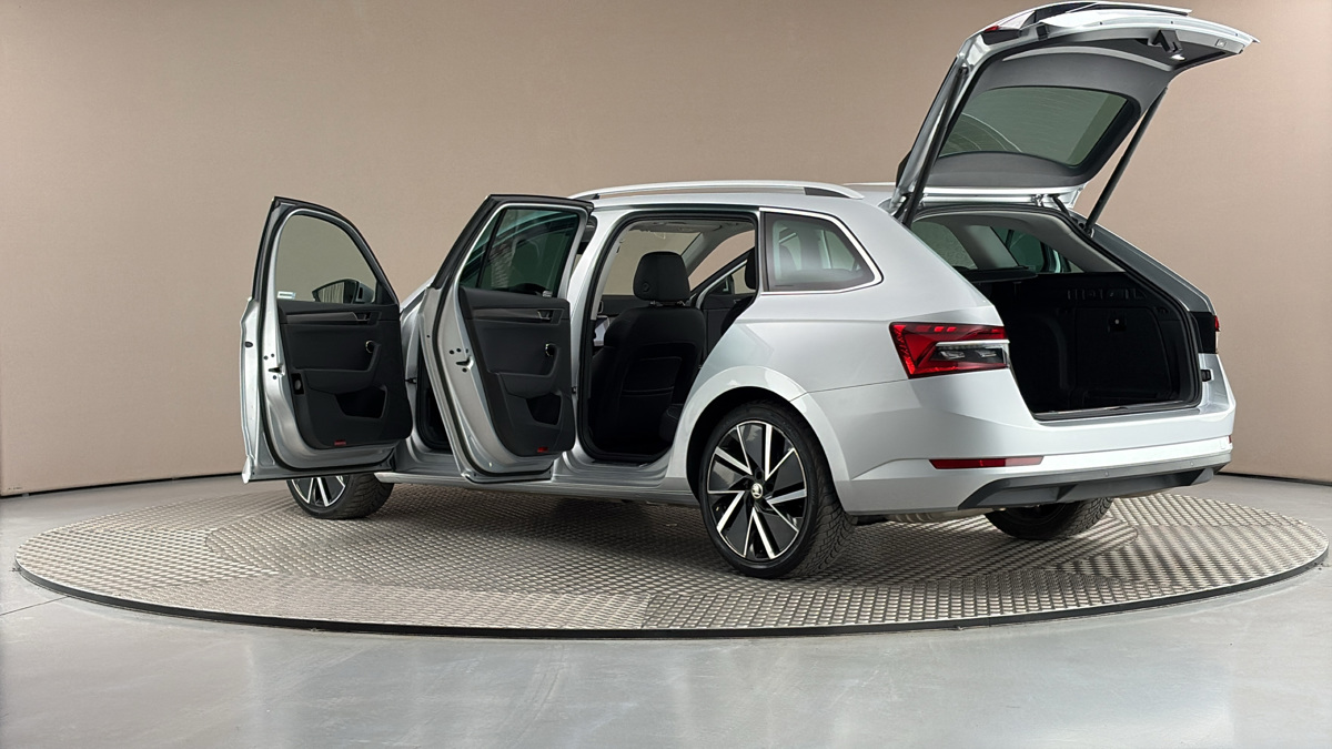 Škoda Superb - 7