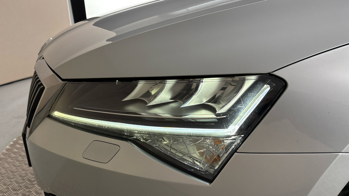 Škoda Superb - 18