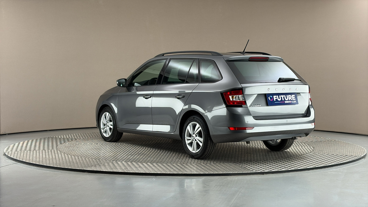 Škoda Fabia - 2