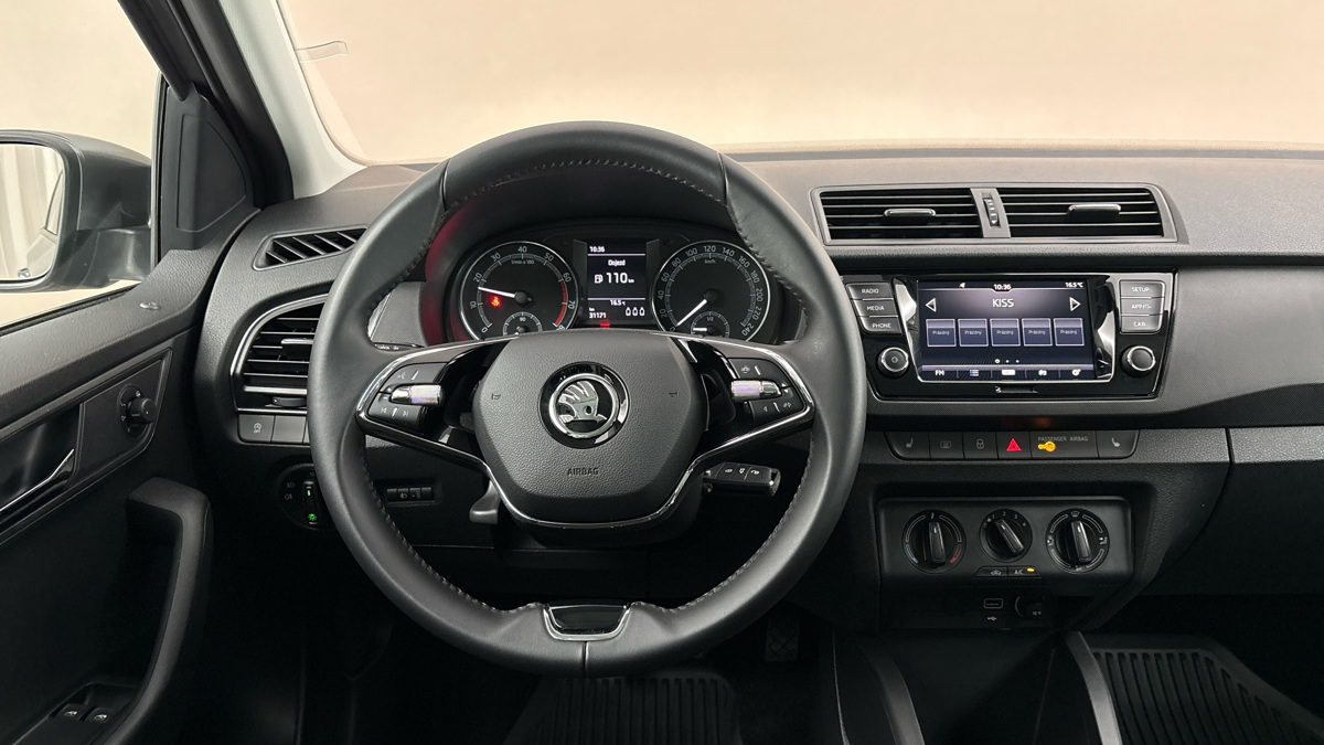 Škoda Fabia - 9