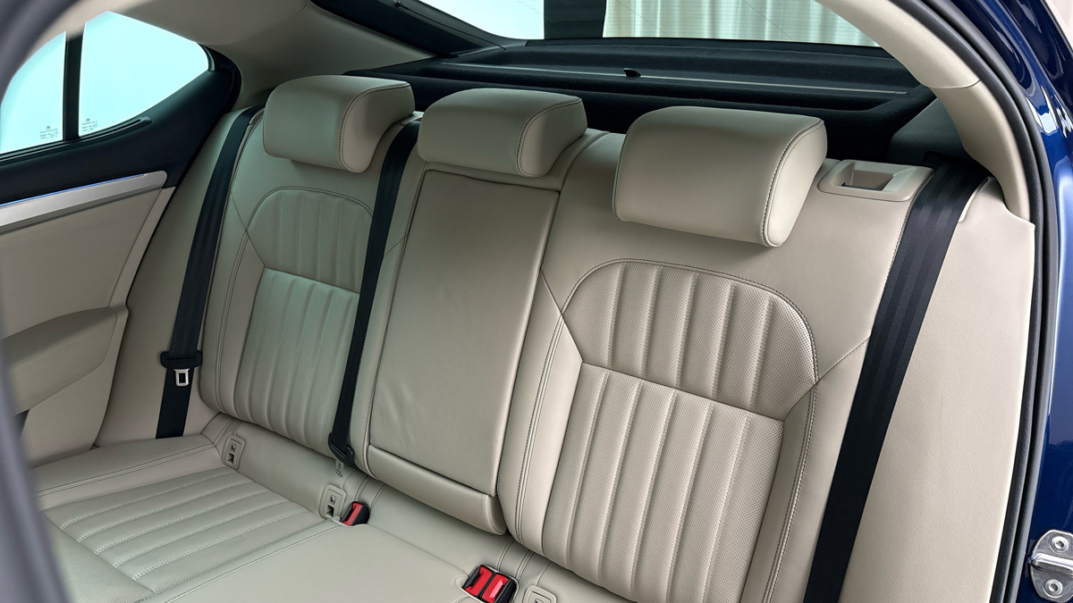 Škoda Superb - 16