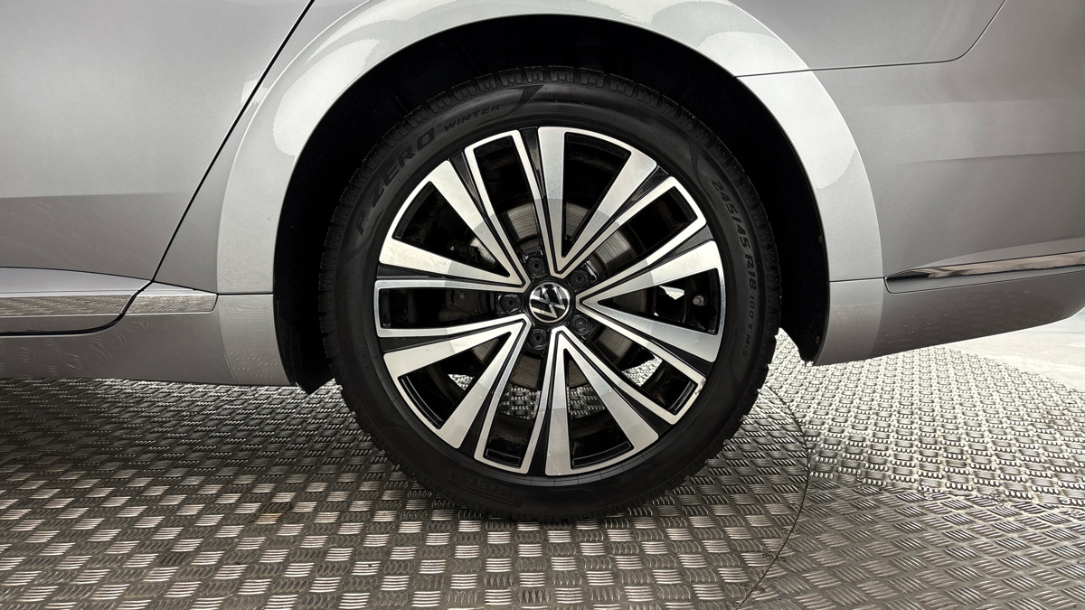 Volkswagen Arteon - 19