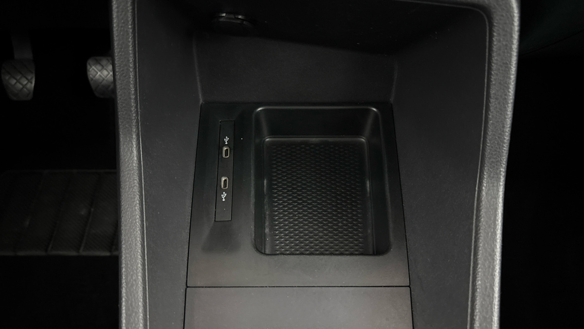 Volkswagen Caddy - 13