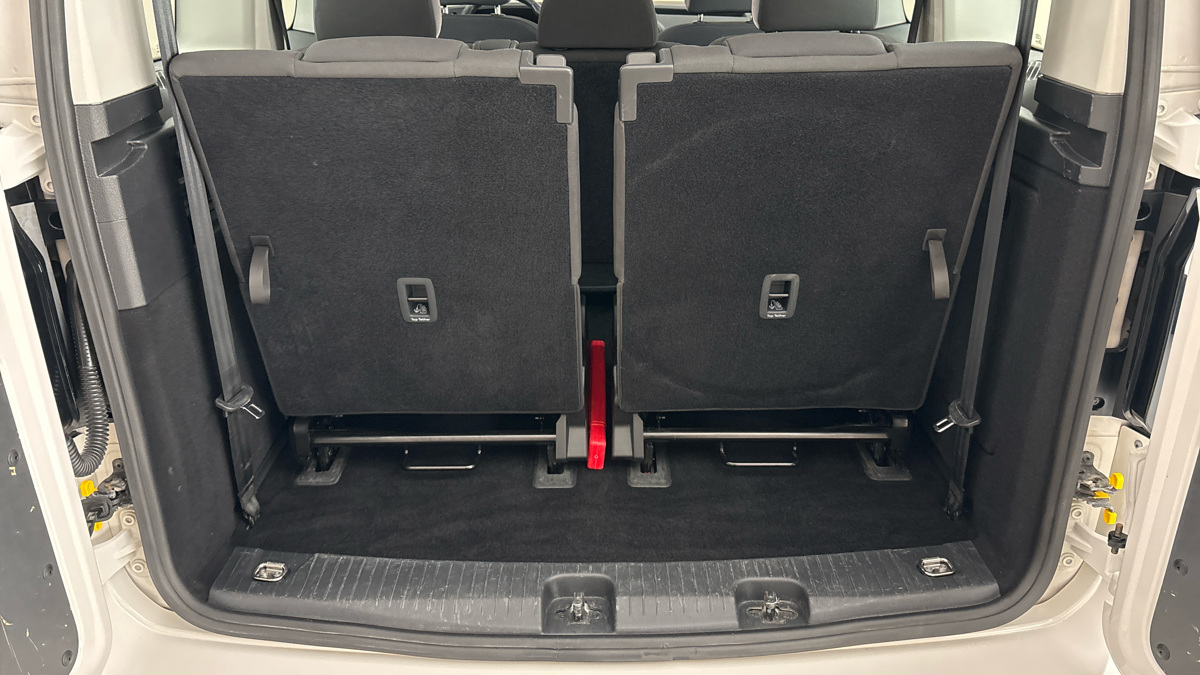 Volkswagen Caddy - 17