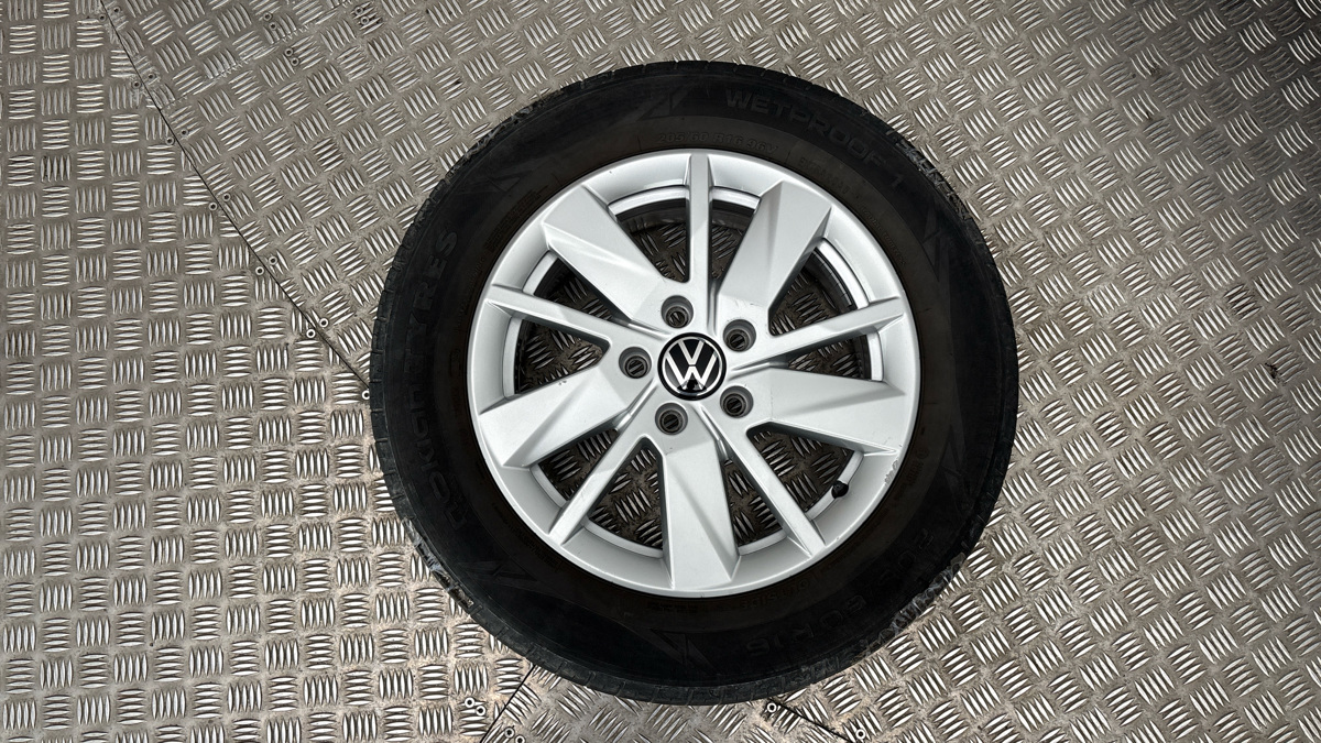 Volkswagen Caddy - 26