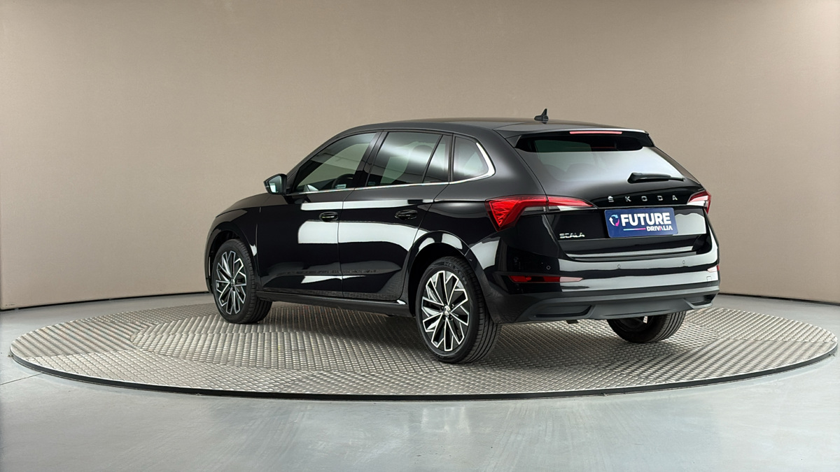 Škoda Scala - 2
