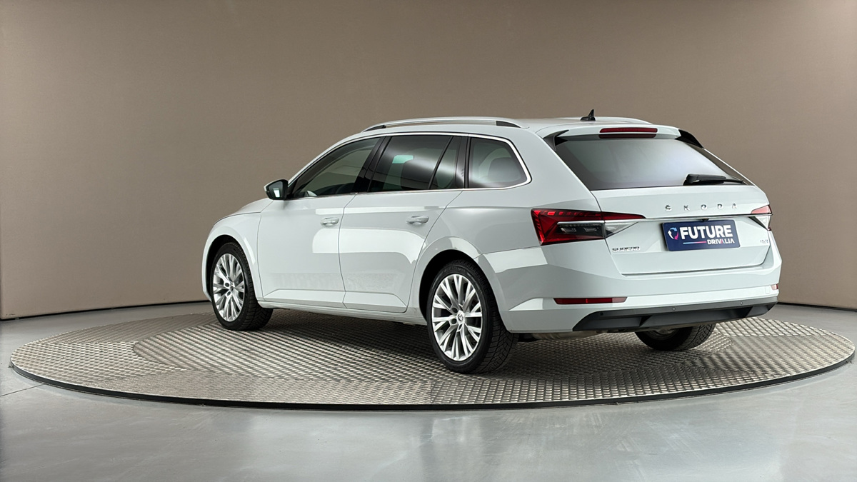 Škoda Superb - 2