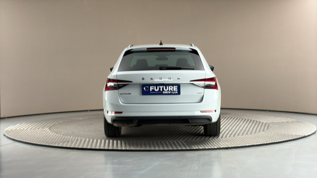Škoda Superb - 5