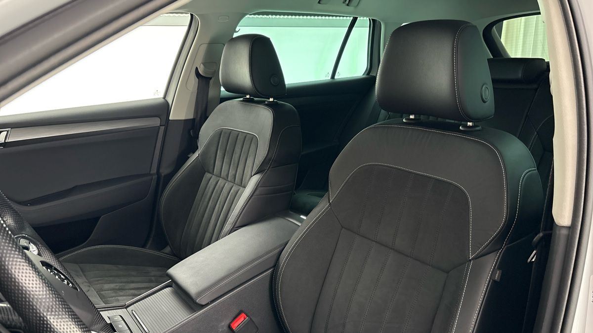 Škoda Superb - 15