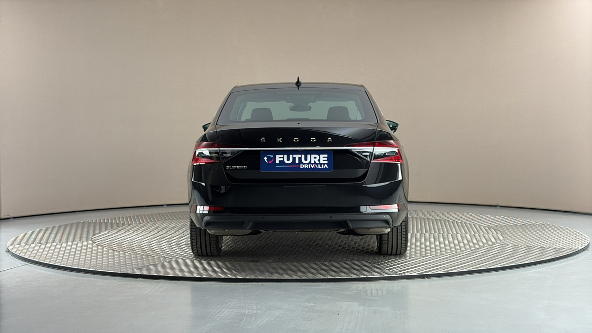 Škoda Superb - 5