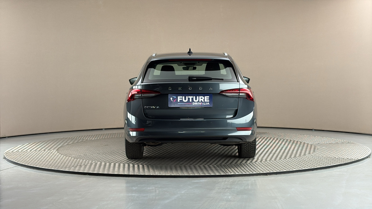 Škoda Octavia - 5
