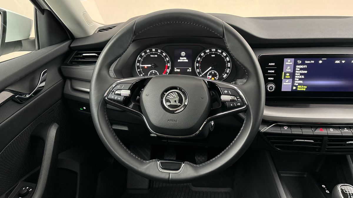 Škoda Octavia - 9
