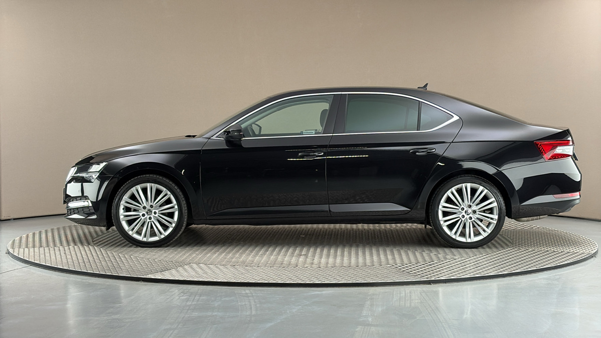 Škoda Superb - 4