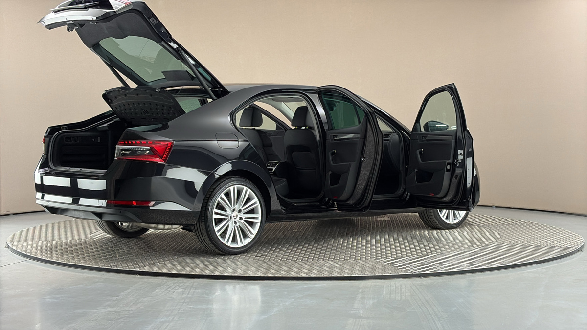 Škoda Superb - 6